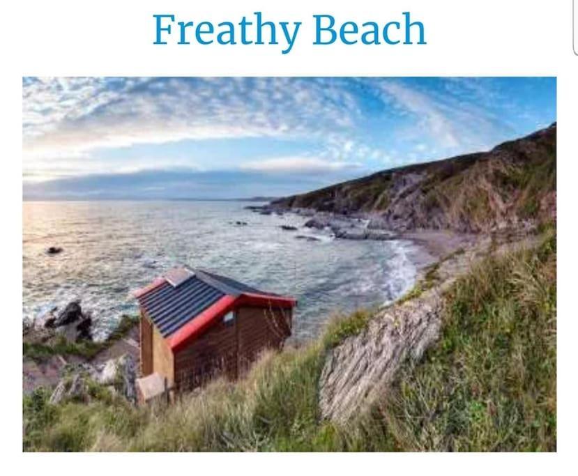 De-Vollard, Cornish Cottage, Lovely Village サルタッシュ エクステリア 写真