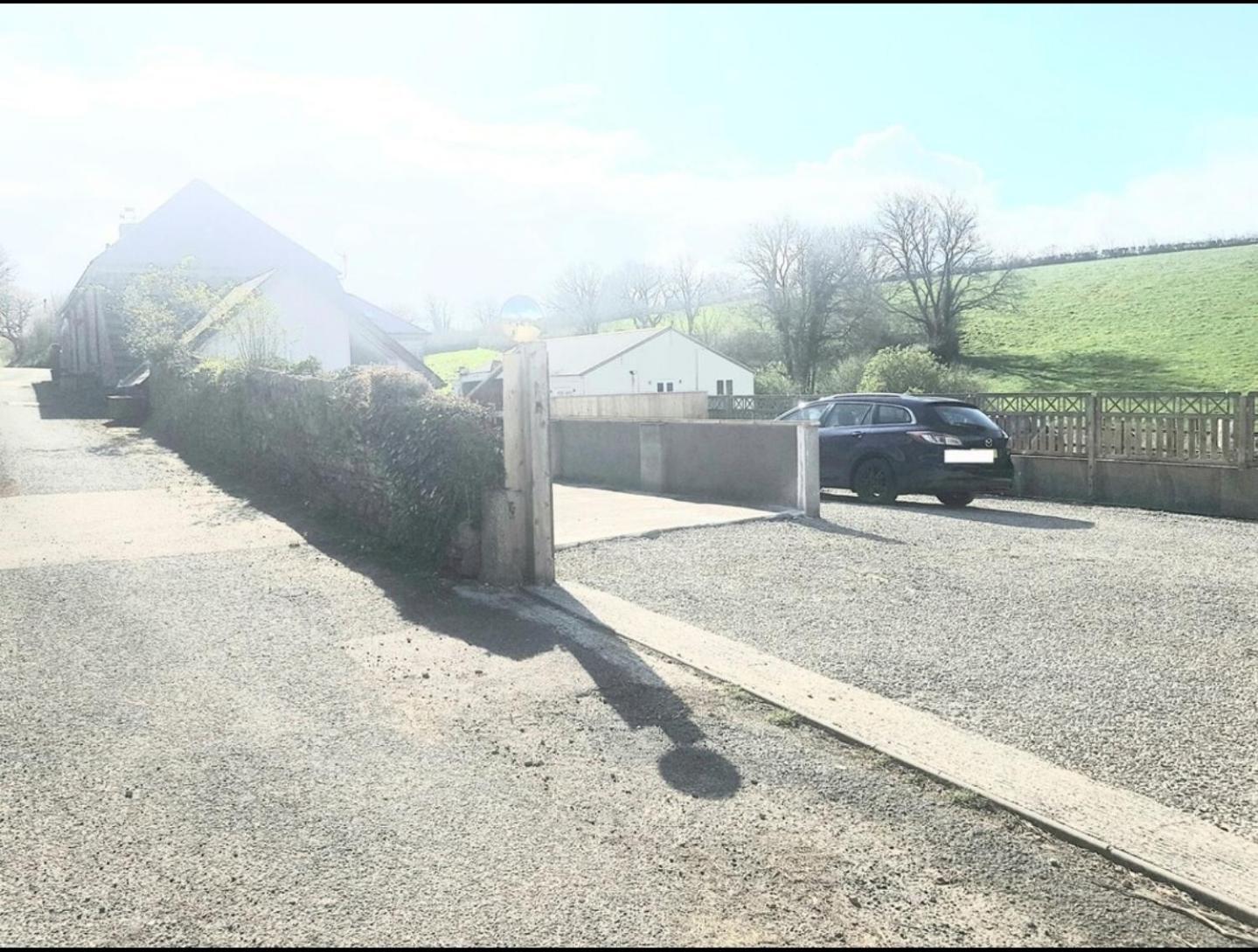 De-Vollard, Cornish Cottage, Lovely Village サルタッシュ エクステリア 写真